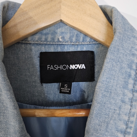Can't Be Messed With Fashion Nova Denim Jacket Sz S - Picture 3 of 5